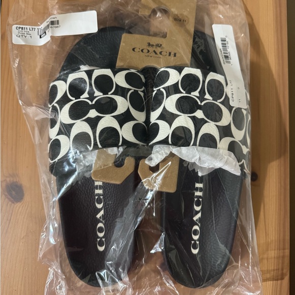 🥰 Coach Slide In Signature Canvas Black/Chalk - Picture 5 of 8